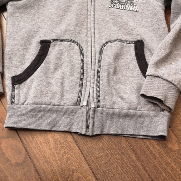 H&M Spiderman Boys hooded jacket size 4-6 - Picture 4 of 10
